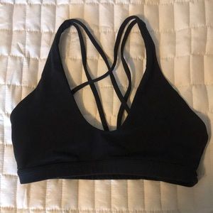 Lululemon sports bra
